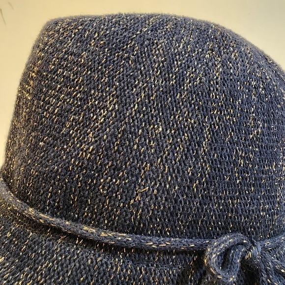 Women's Black and Golden Glitter Fedora Cotton  Hat  OS - Picture 4 of 11